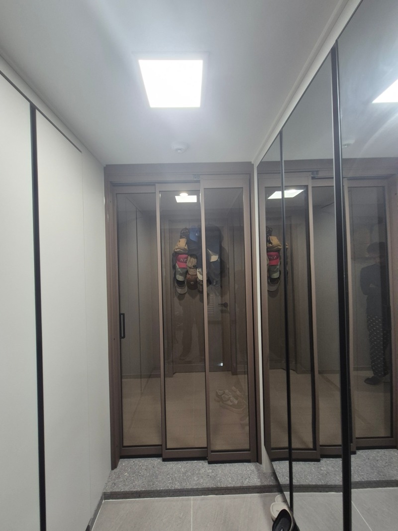 KakaoTalk_20251201_172637229_05.jpg